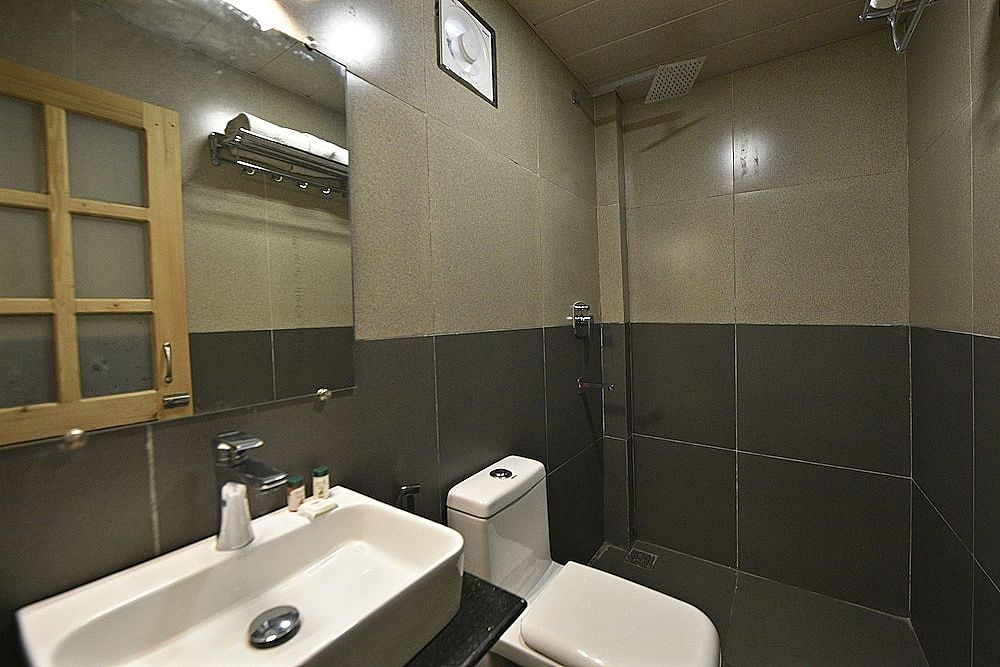 OYO 26982 The Stay (luxury Chalet) Standard Room 13