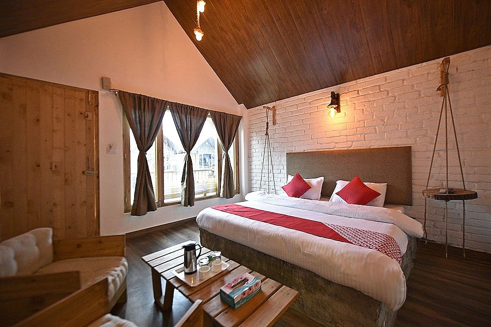 OYO 26982 The Stay (luxury Chalet) Standard Room 3