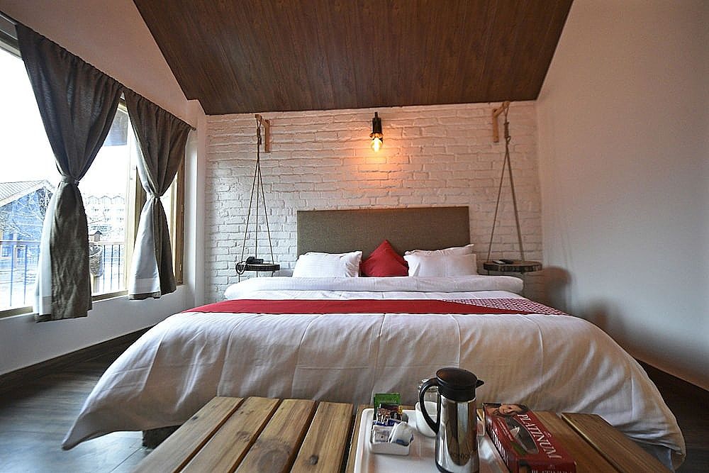 OYO 26982 The Stay (luxury Chalet) Standard Room 25