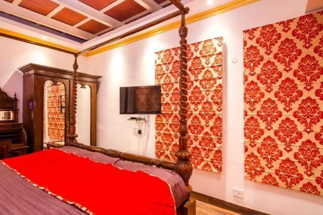 The Corner Courtyard Deluxe View Room