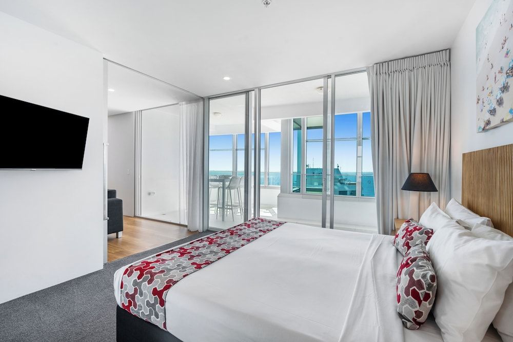 undefined Q1 Resort & Spa 7