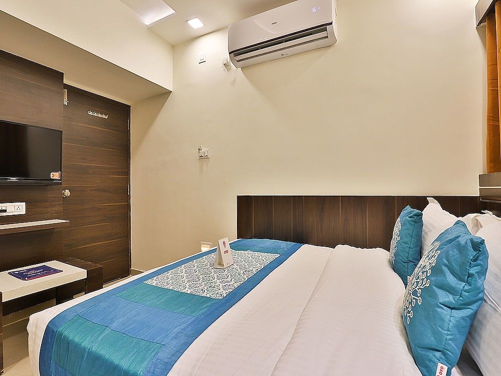 OYO 13032 Shiv Sagar Palace Double or Twin Room 7