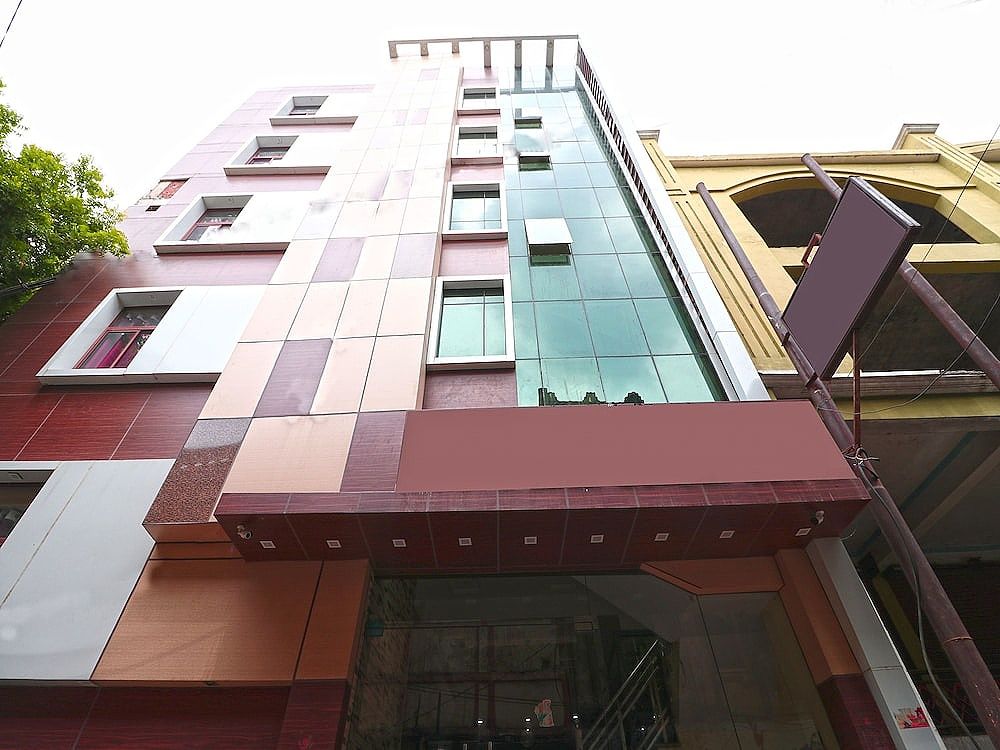 undefined OYO 15169 Hotel Rk Inn