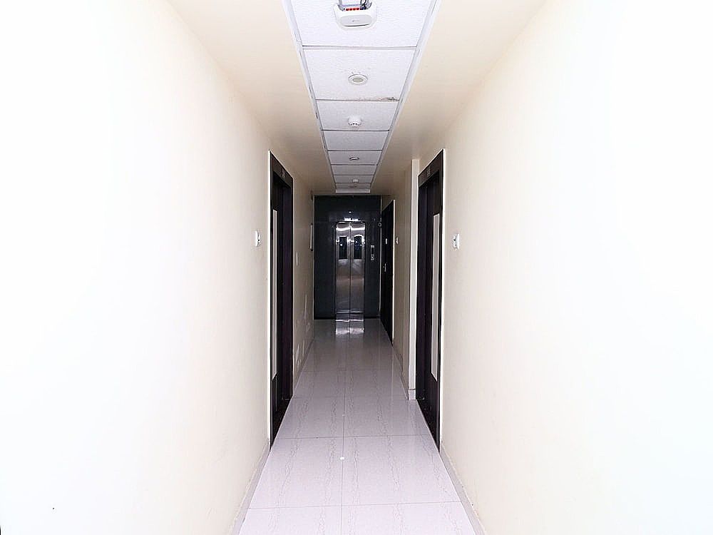 undefined OYO 15169 Hotel Rk Inn 9
