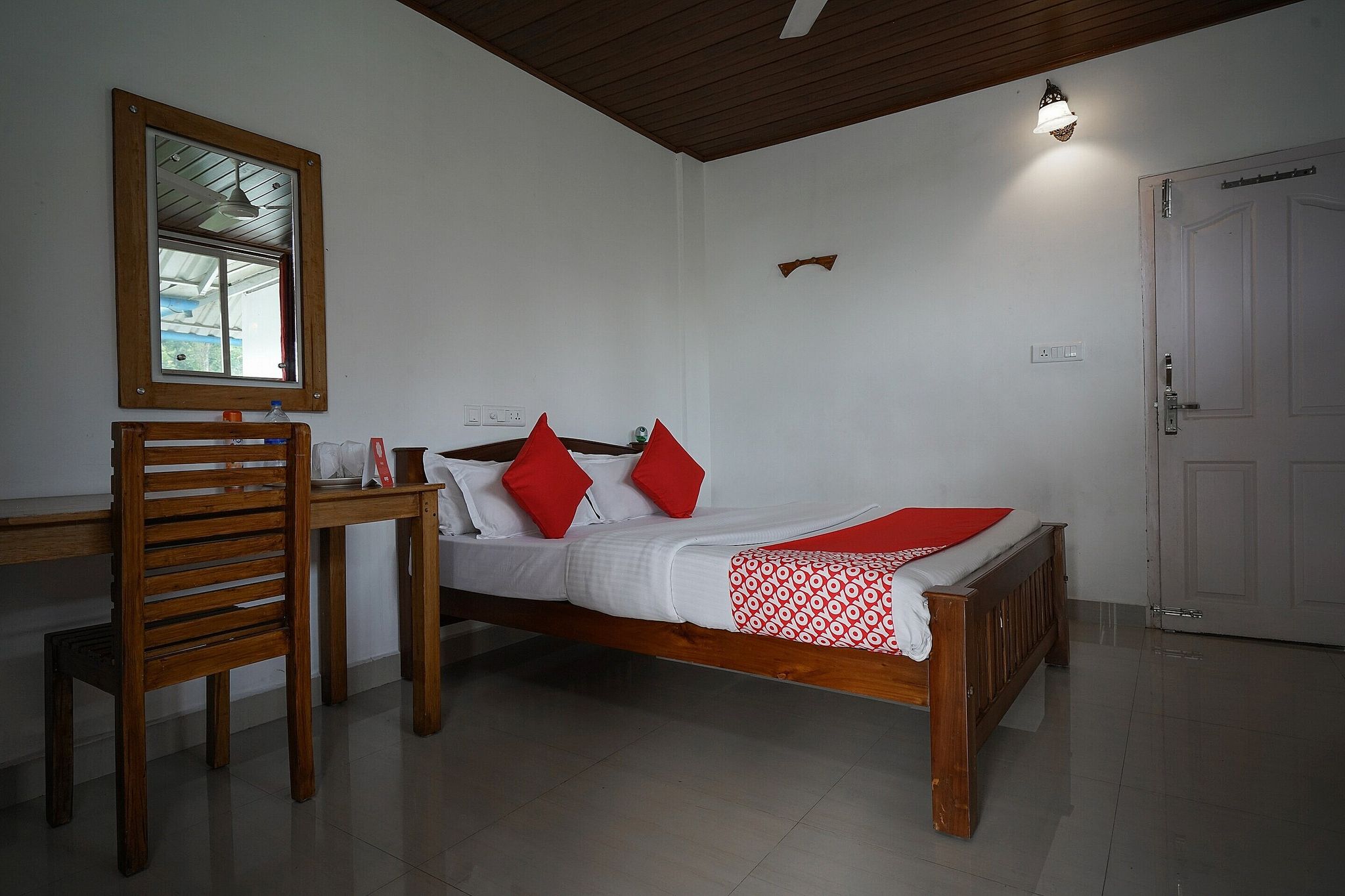 OYO Flagship 11757 Aruvi Annex Classic 3