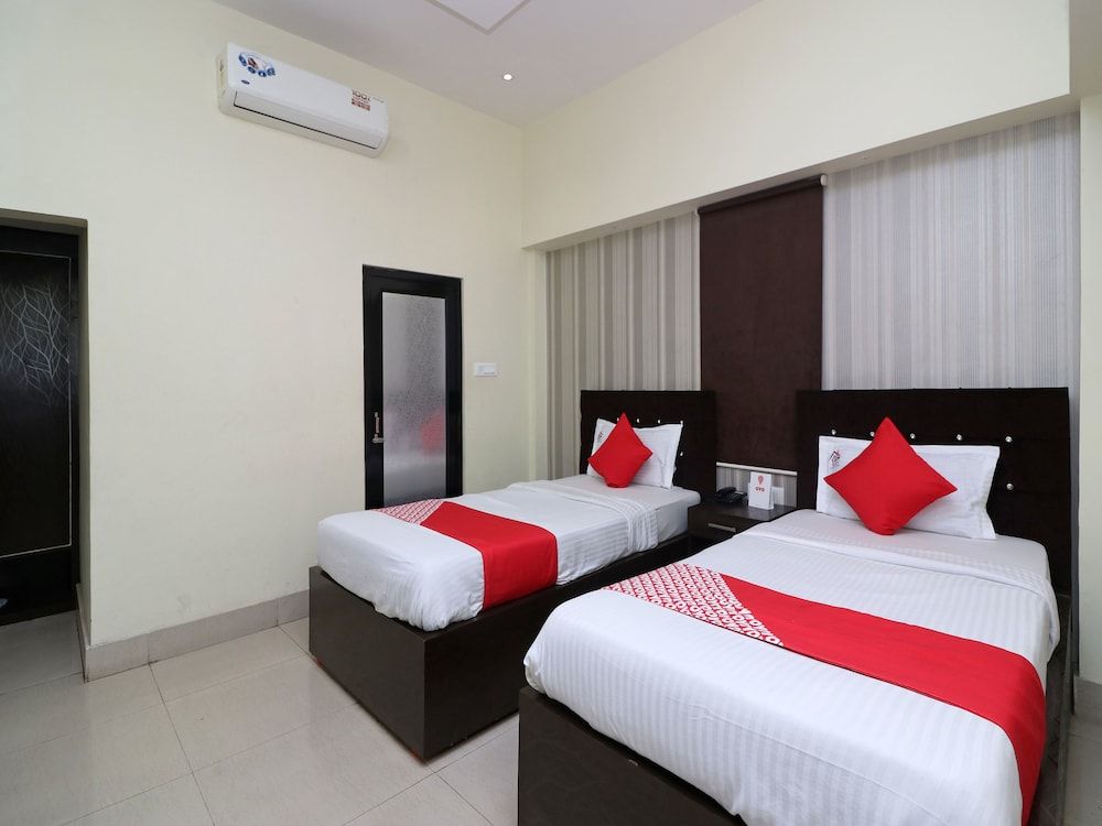 OYO 17111 Hotel Pritika Double or Twin Room 14