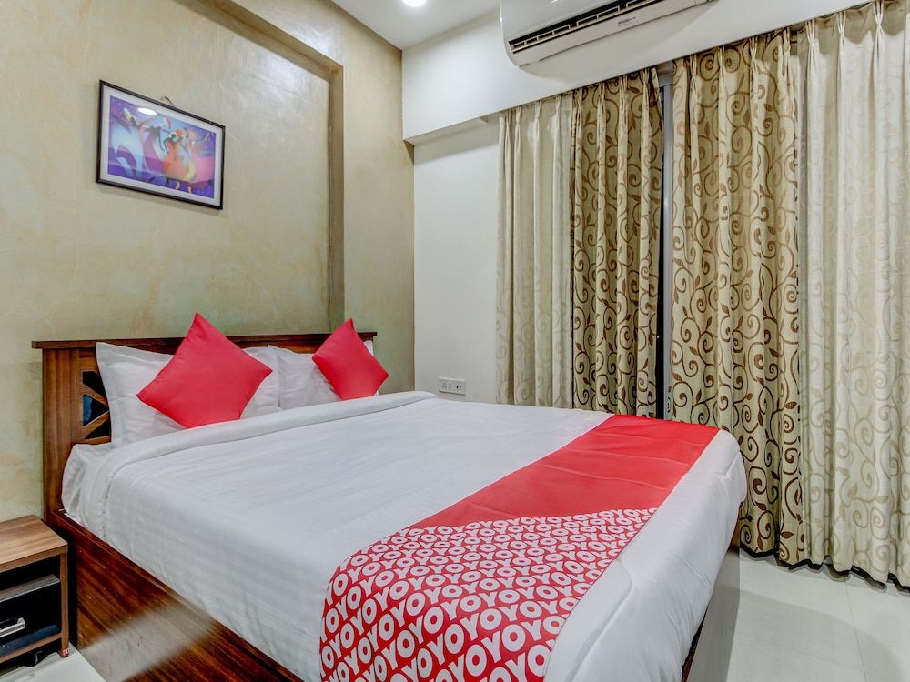 OYO 43979 Hotel Urbanite Double or Twin Room 7