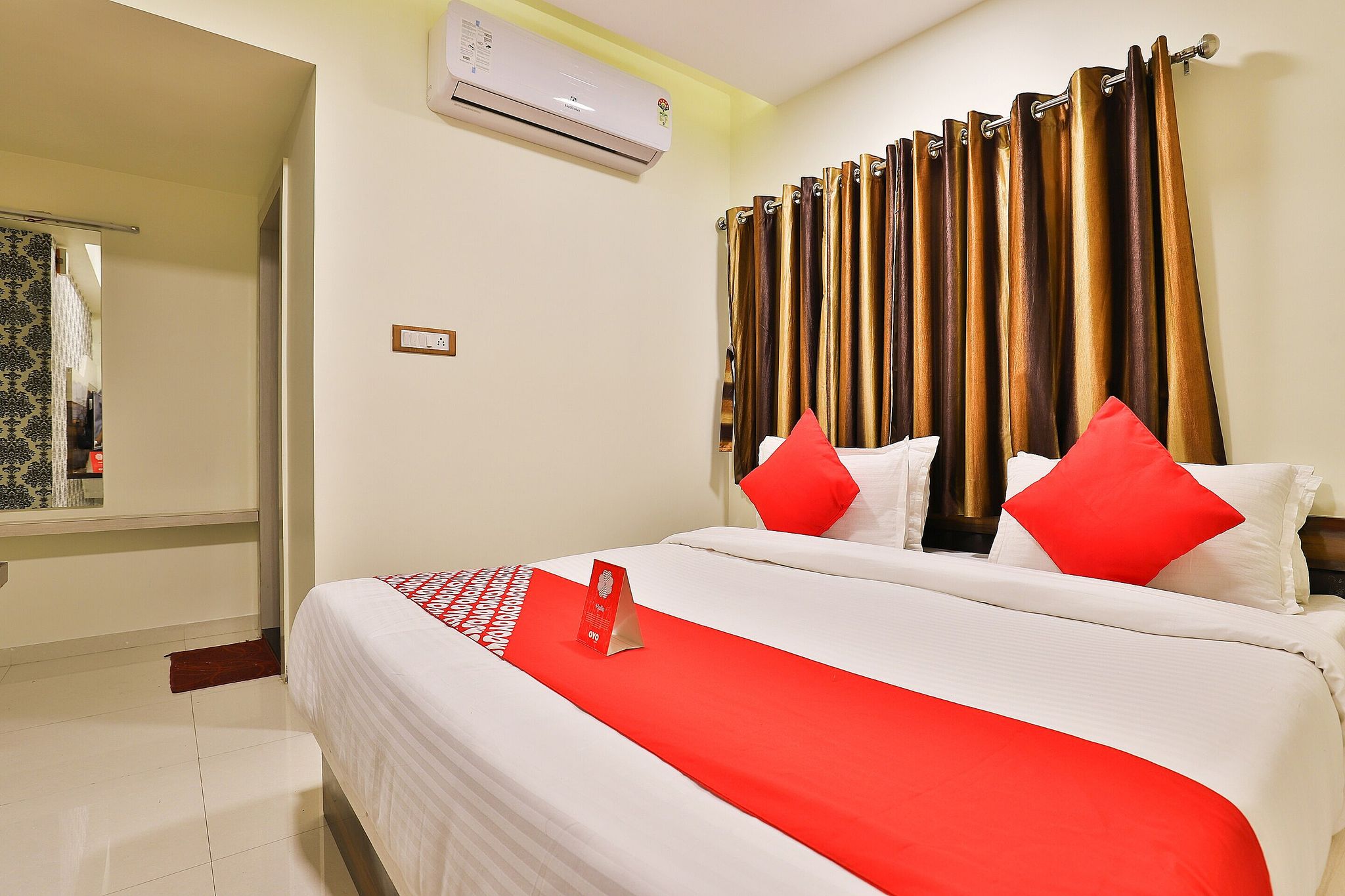 Hotel O Red Apple Classic 8