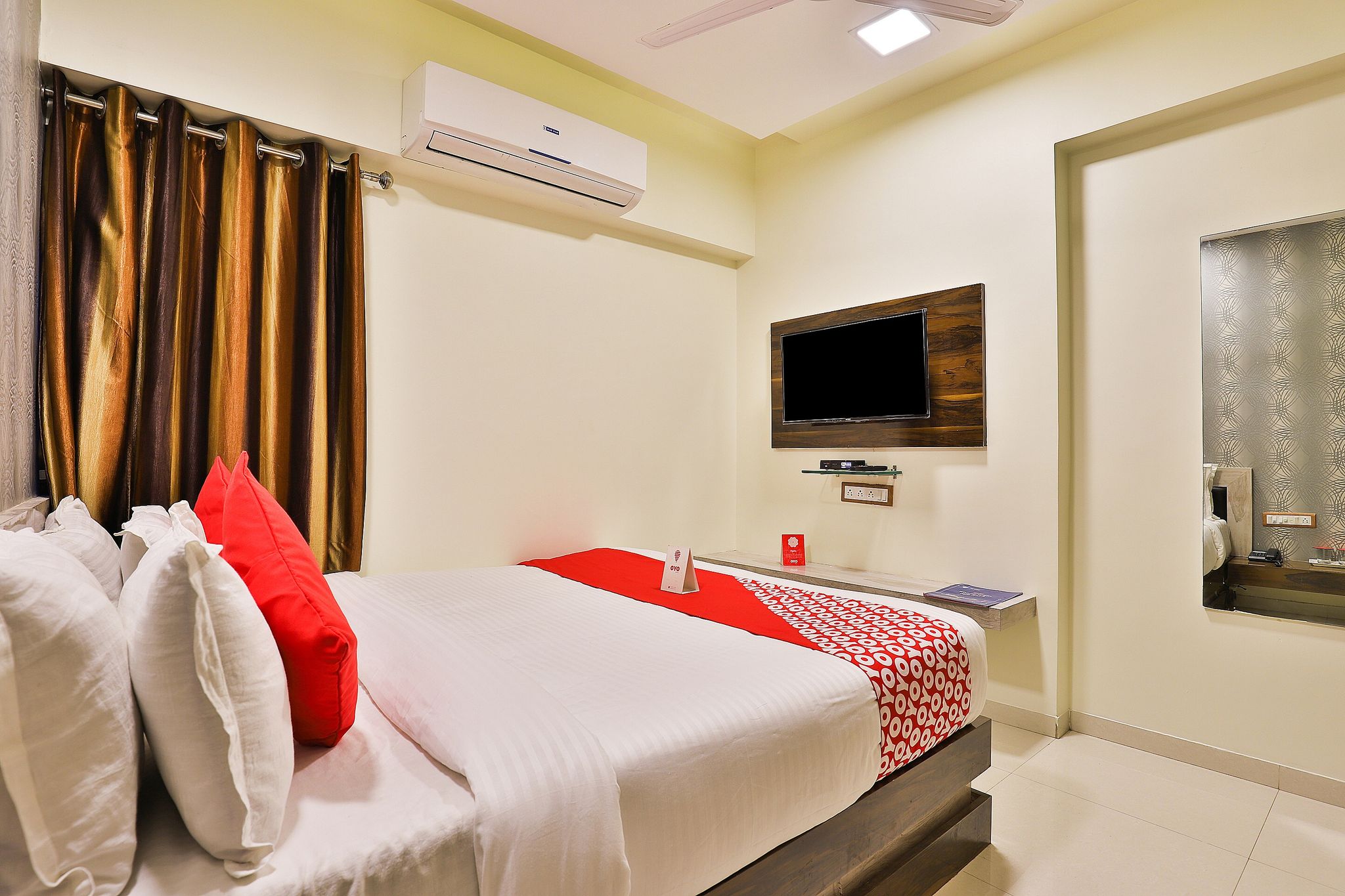 Hotel O Red Apple Classic 2