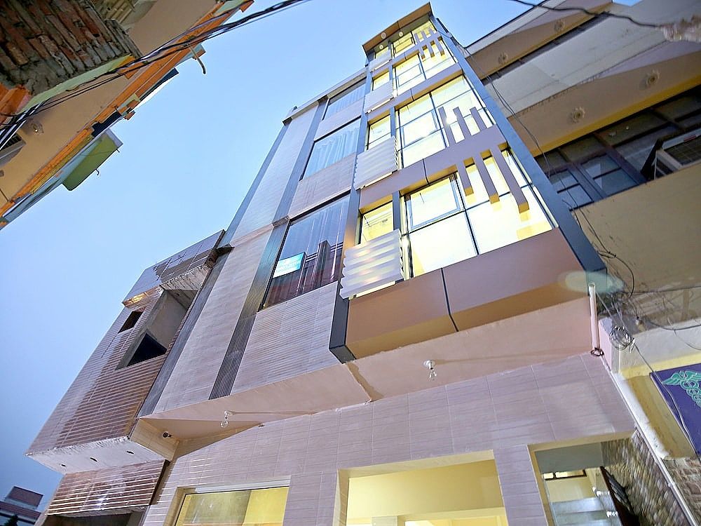 undefined OYO 16431 Hotel New Comfort 1 3