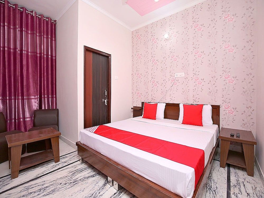 undefined OYO 16431 Hotel New Comfort 1 6