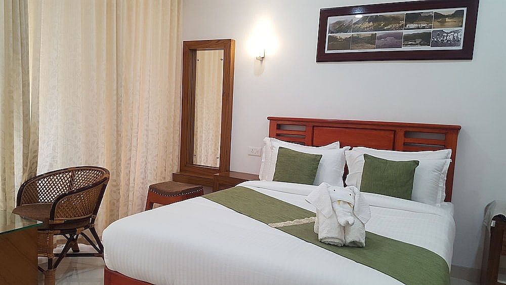 Tree Blanche Deluxe Double Room 4