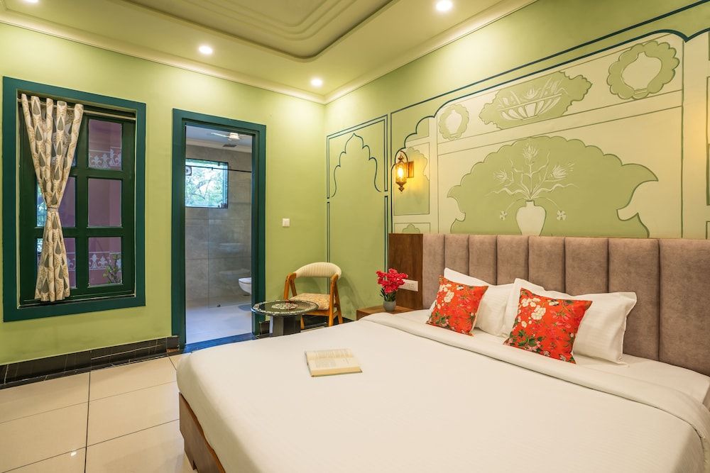 Zostel Agra Economy Double Room 6