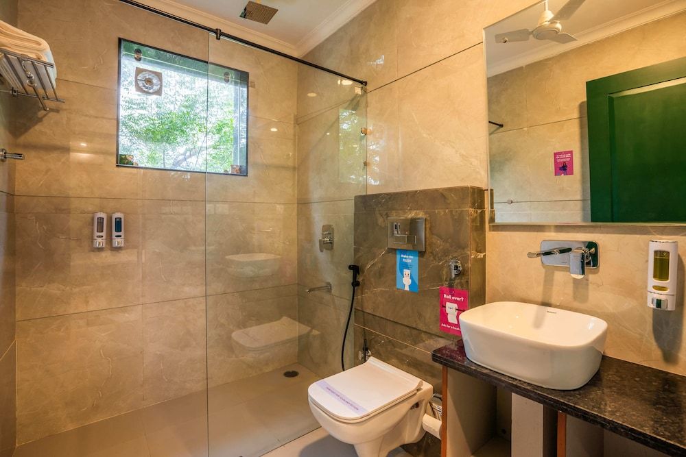 Zostel Agra Economy Double Room 5