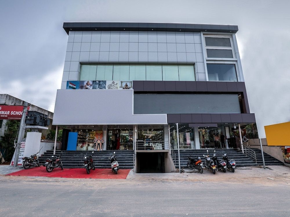 undefined OYO 14859 Akshara grand 3