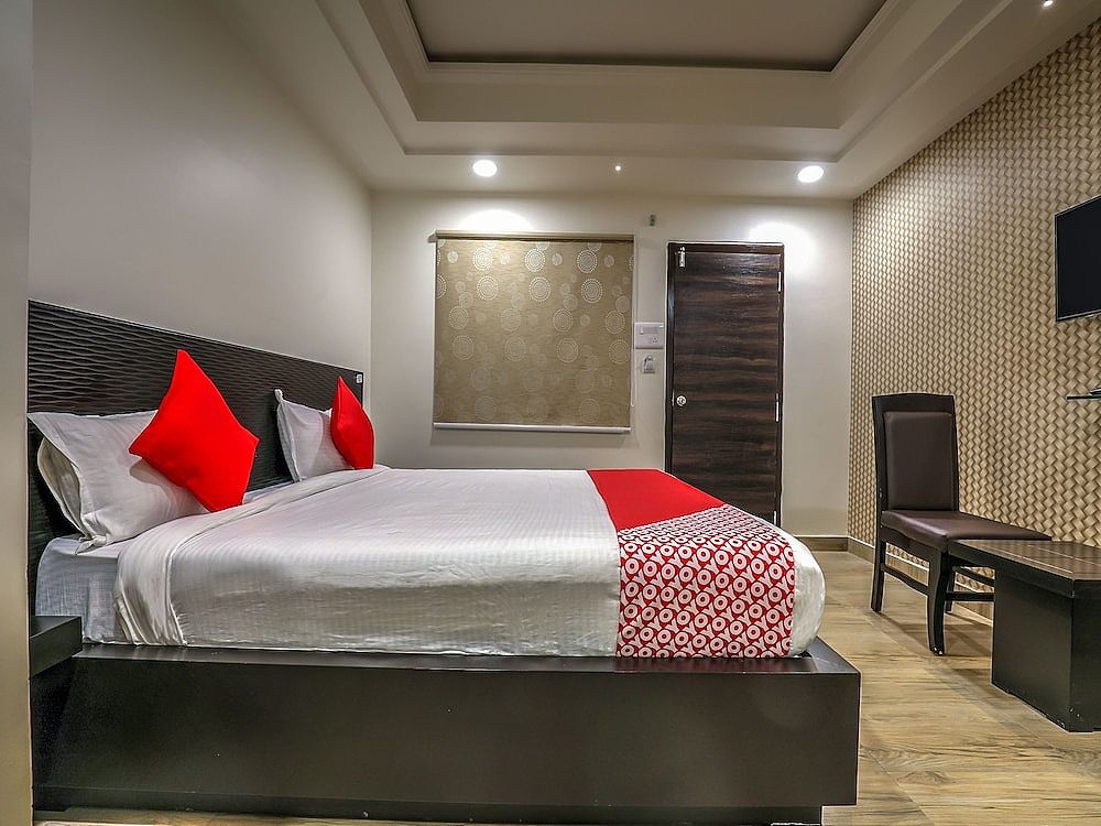 undefined OYO 14859 Akshara grand 2