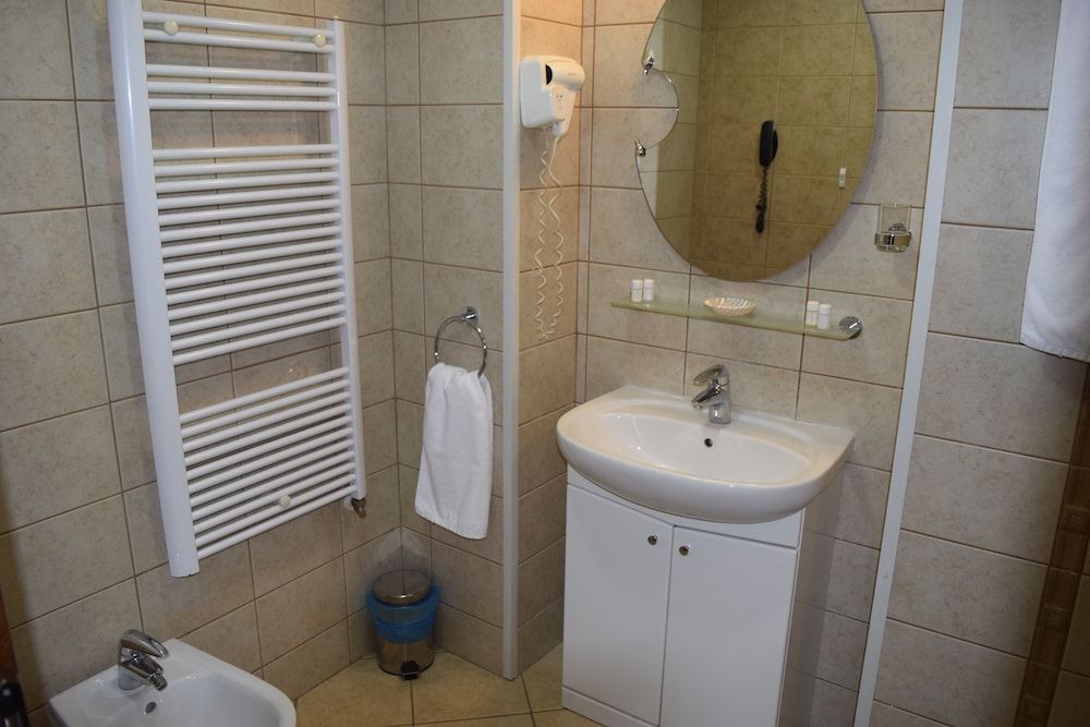 Hotel Michelangelo Standard Double Room, 1 King Bed 6