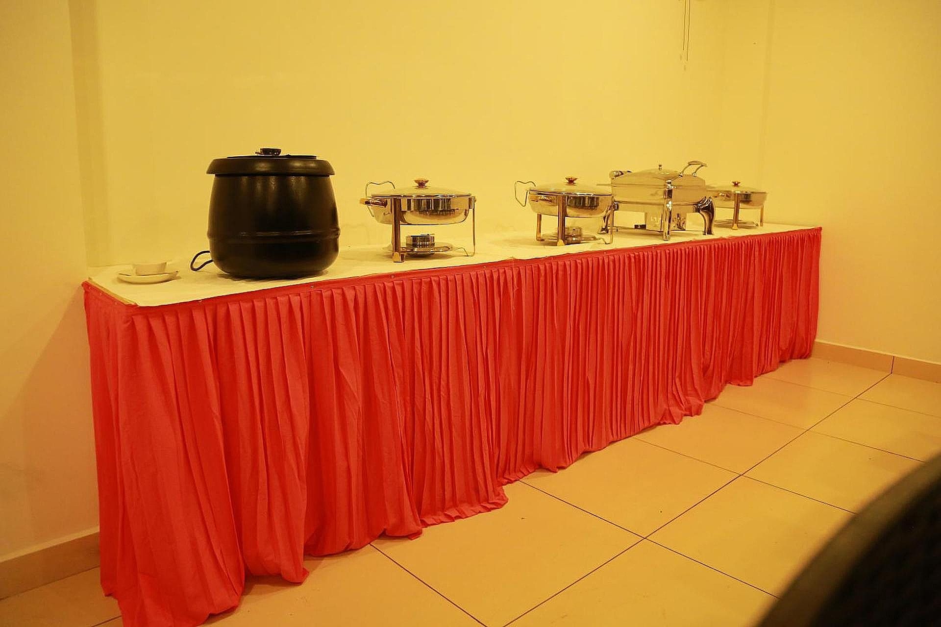 Food & Dining