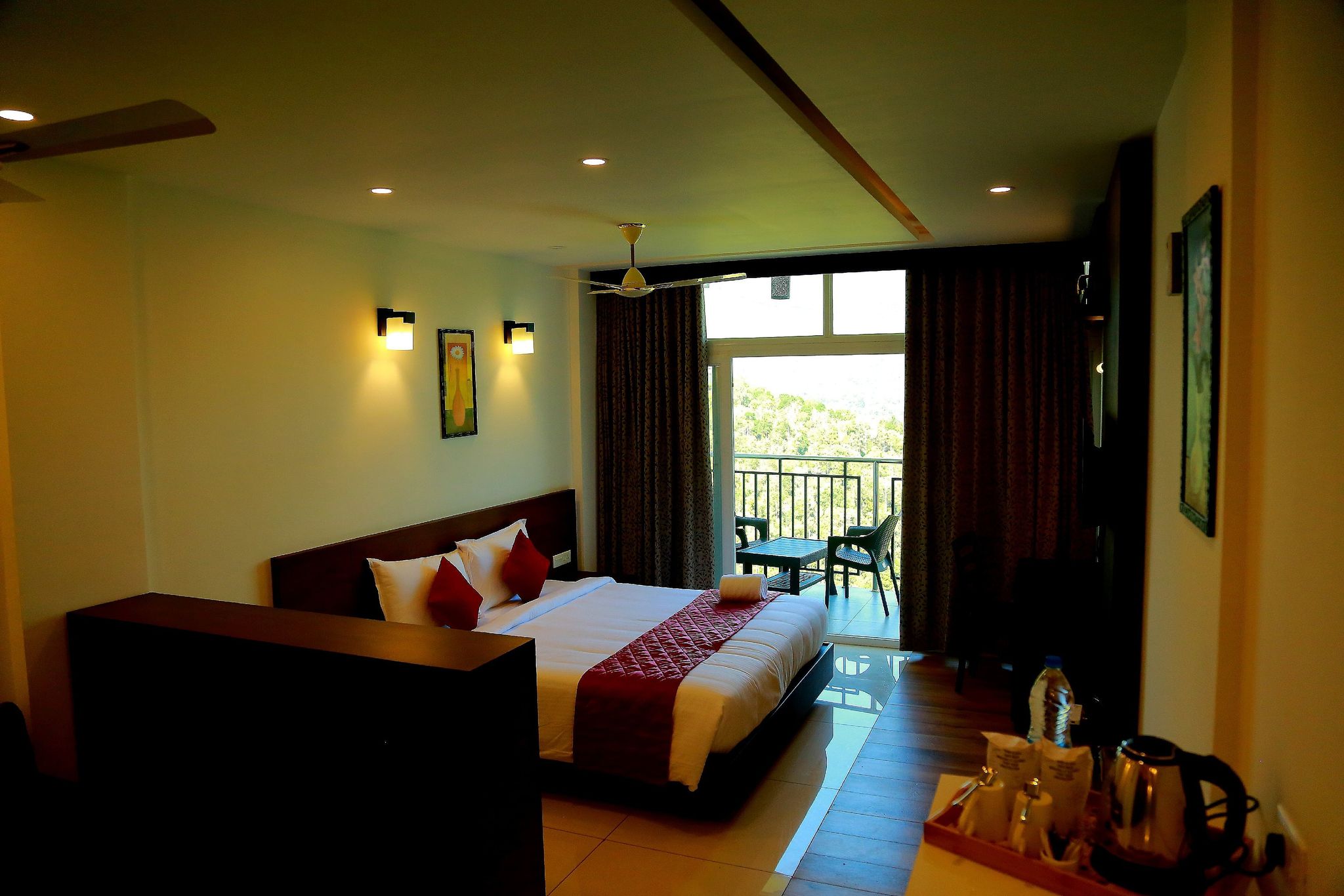 Mountain View Room