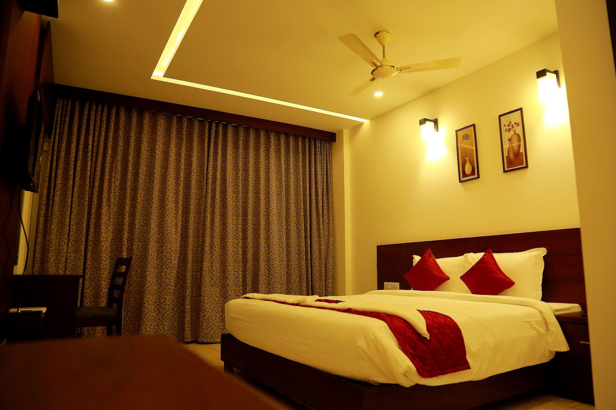 Mountain View Room