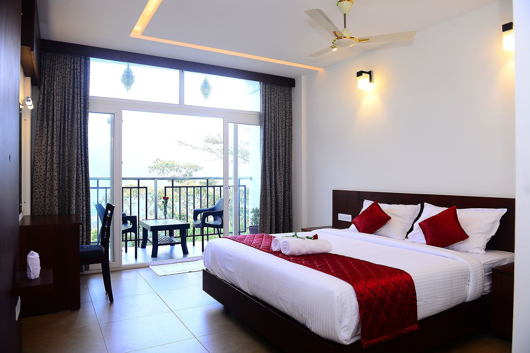 Mountain View Room