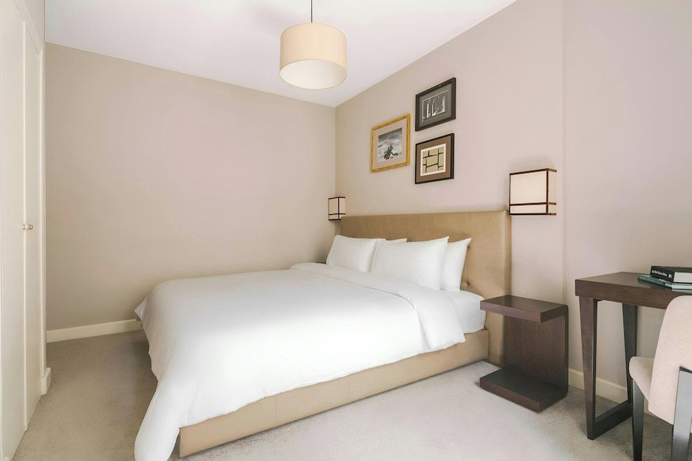 undefined Le Frochot Hotel Pigalle, Sonder by Marriott Bonvoy