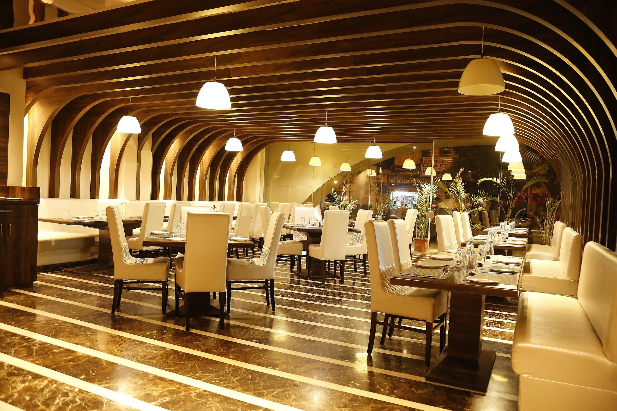 Food & Dining