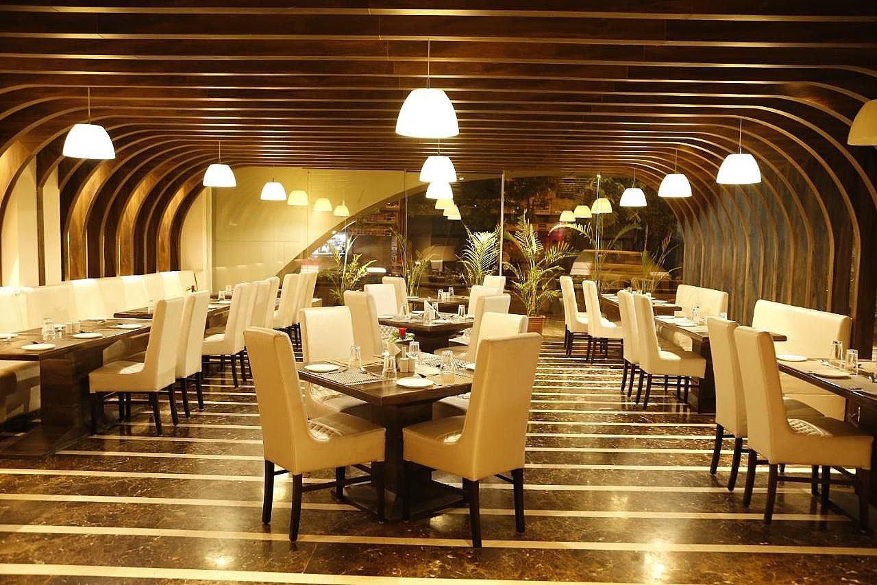 Food & Dining