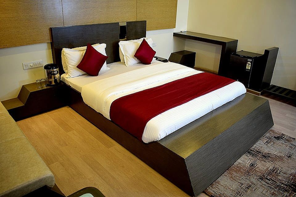 undefined Hotel Royal King  10