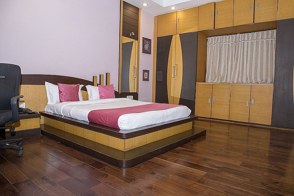 OYO 11345 Hotel White House Inn Double or Twin Room 16