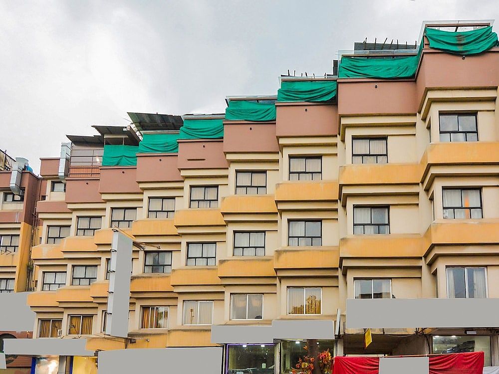 undefined Popular Hotel 7