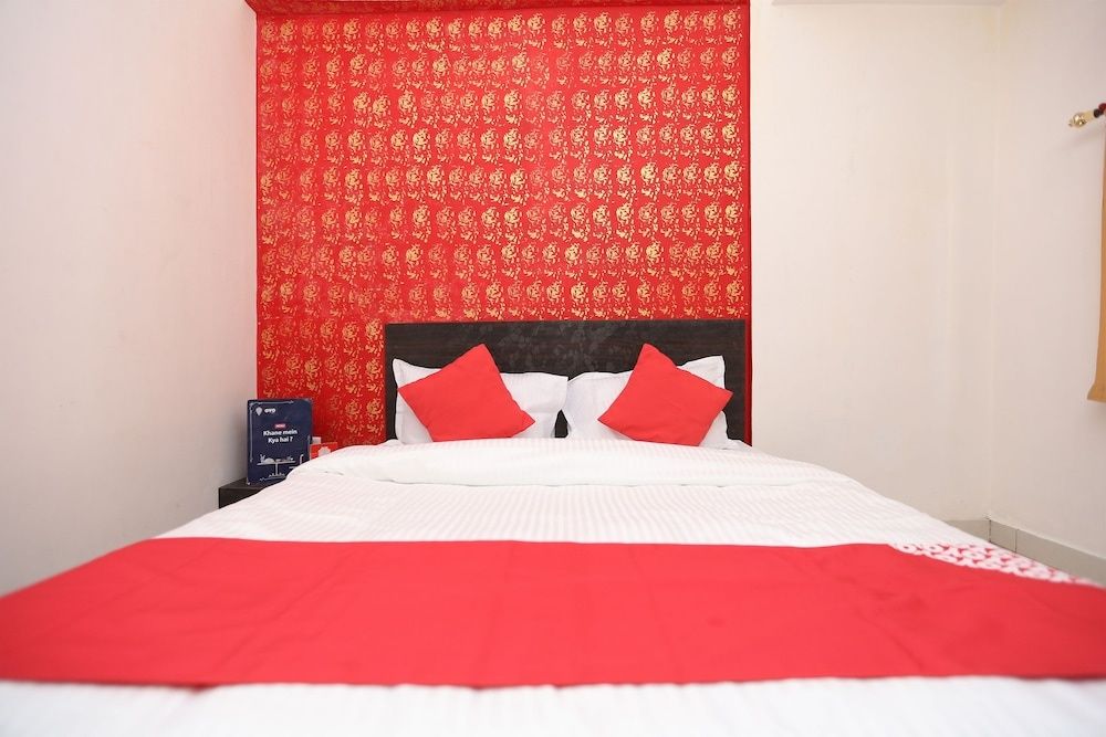 Deluxe Double or Twin Room, 1 King Bed