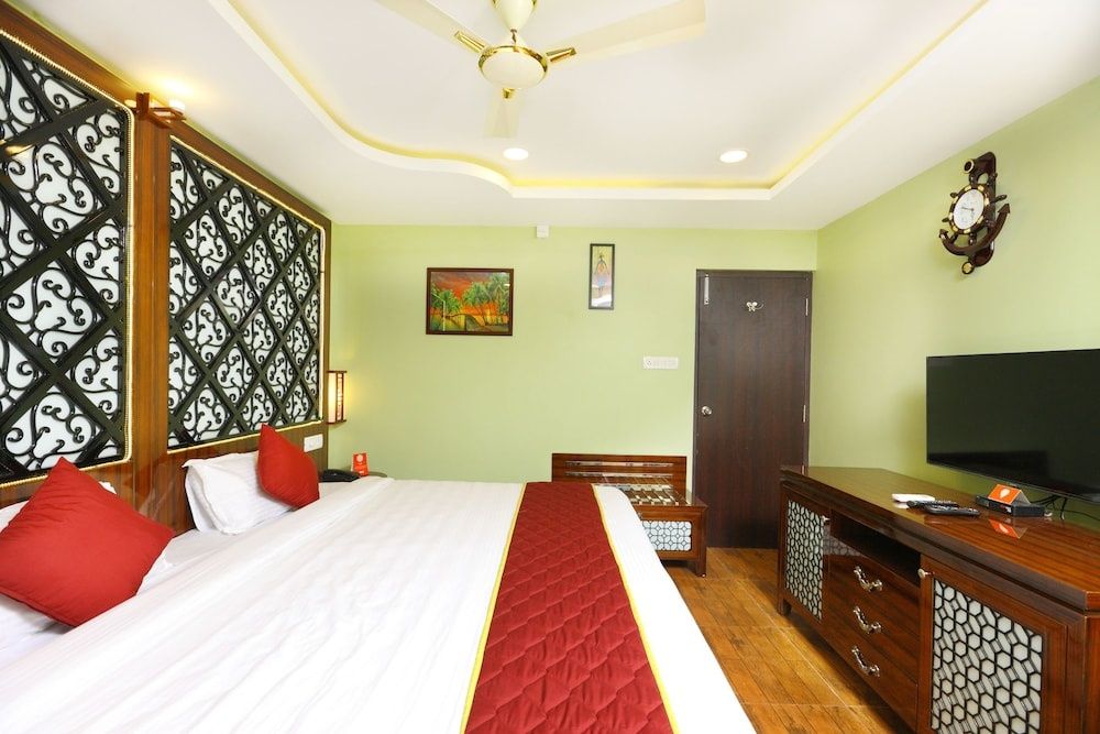 OYO 11305 Hotel NK Exotica Double or Twin Room 3