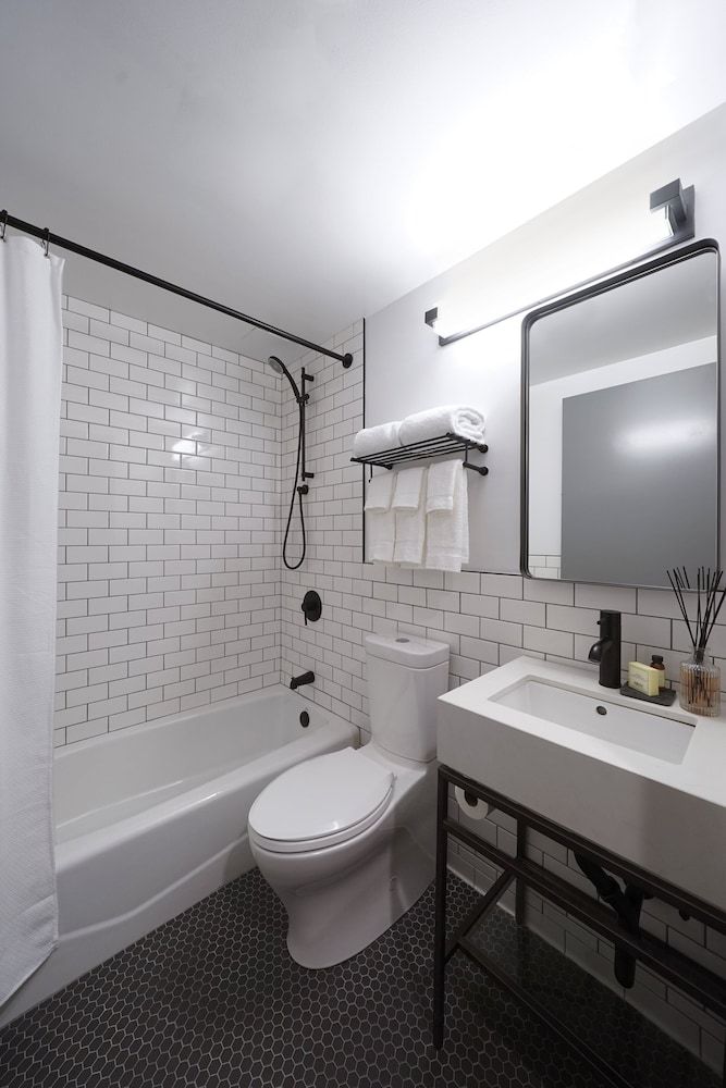 Citadines Connect Fifth Avenue New York Standard Room 5