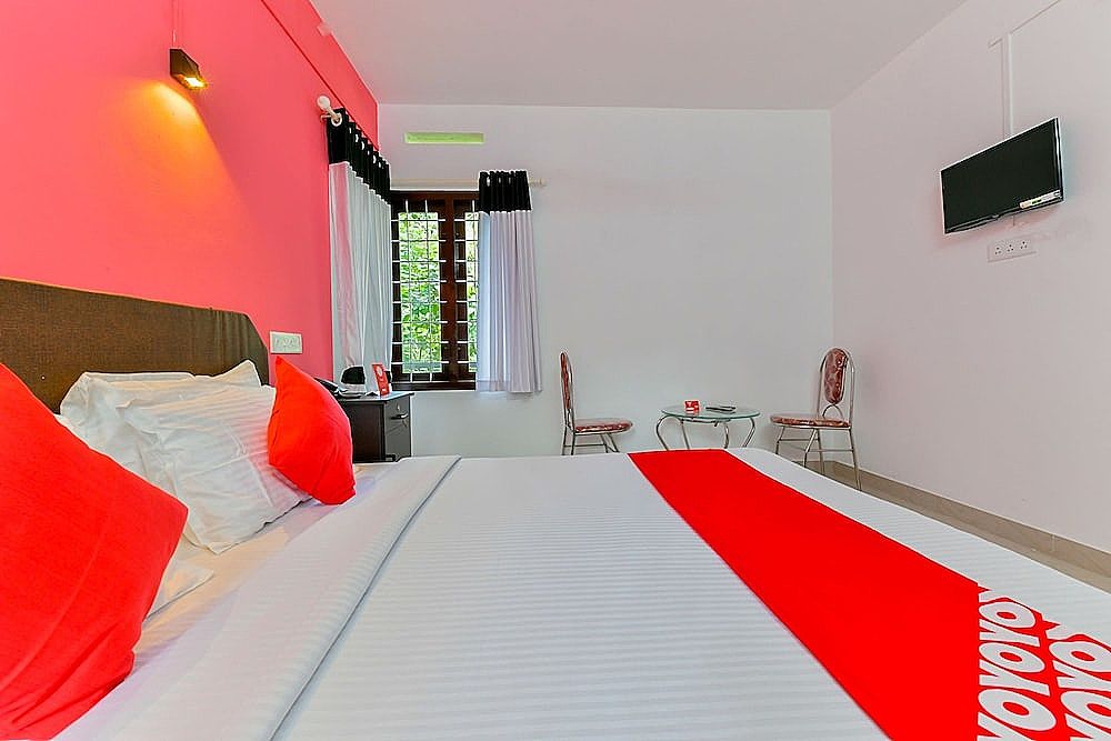 OYO 22488 Vale Castle Standard Room 9