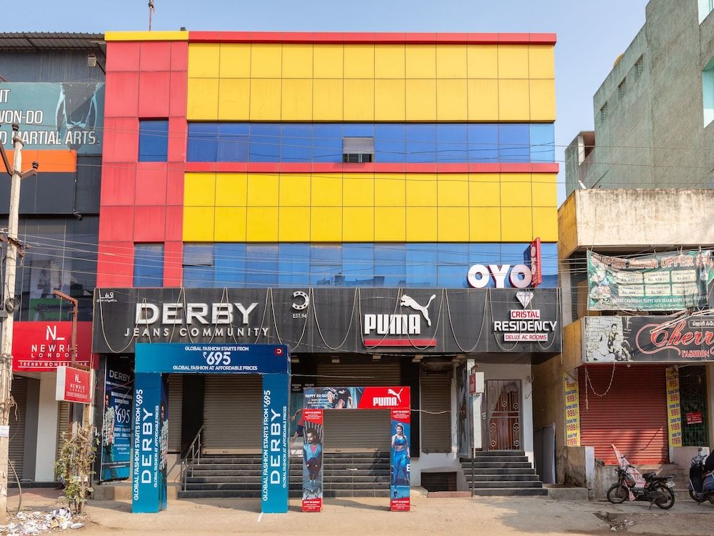 undefined OYO 19396 Cristal Residency