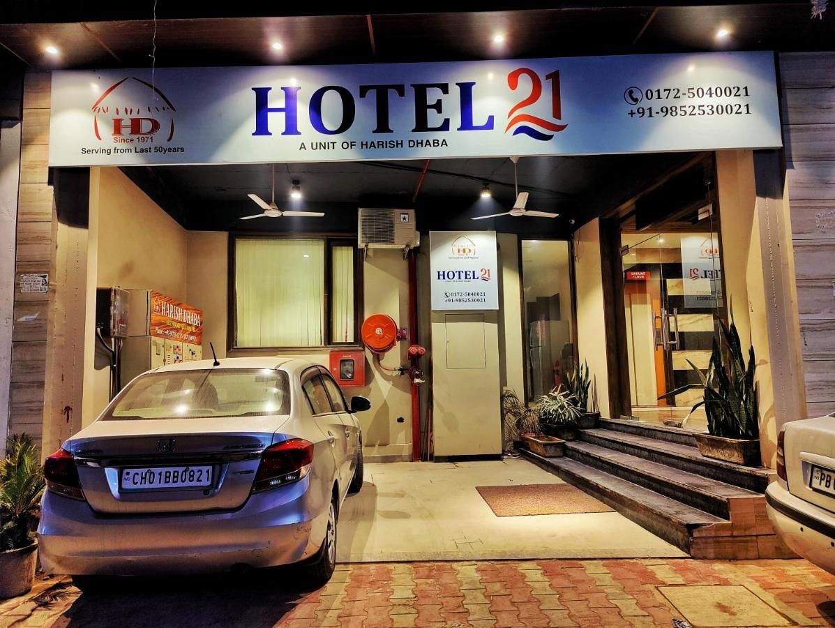 undefined Hotel 21 Next To Chd Railway Station 8