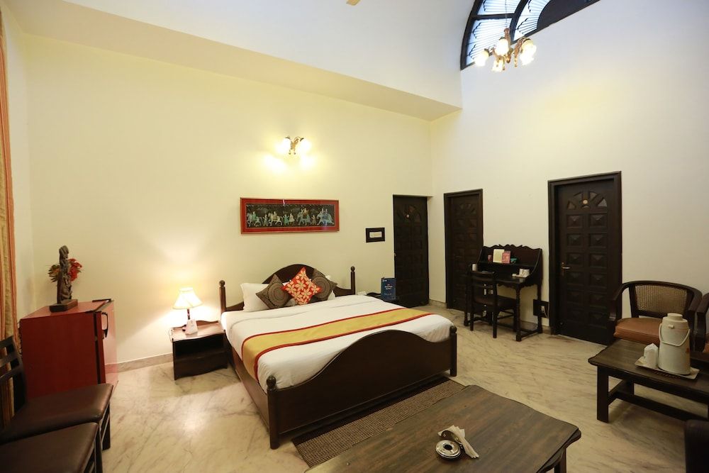 OYO 8844 Meadows Inn Double or Twin Room 10