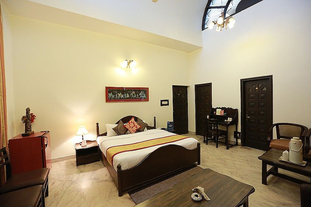 undefined OYO 8844 Meadows Inn 10