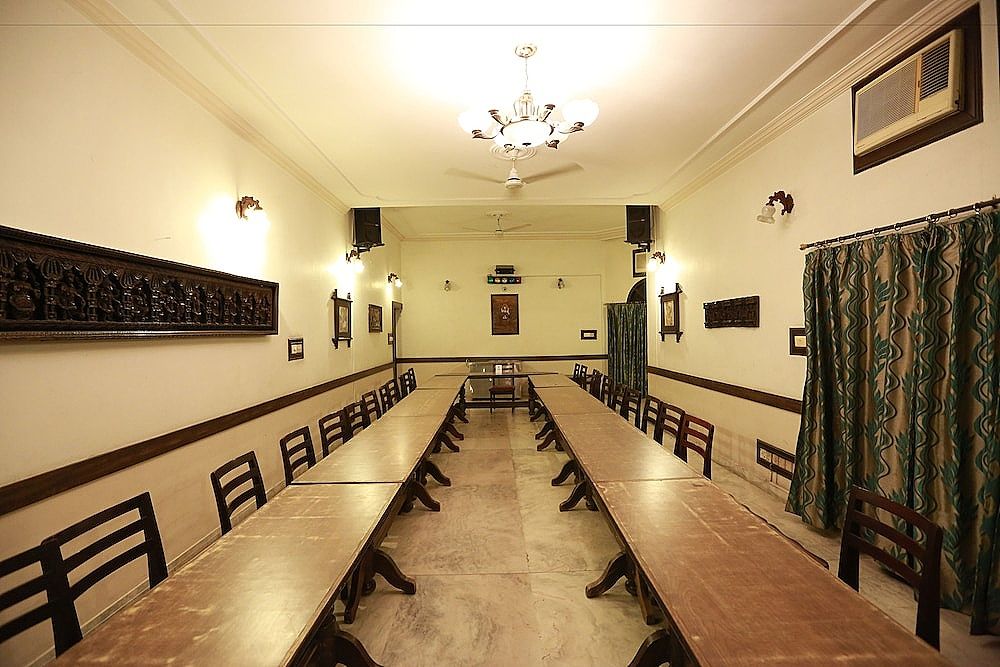 undefined OYO 8844 Meadows Inn 5