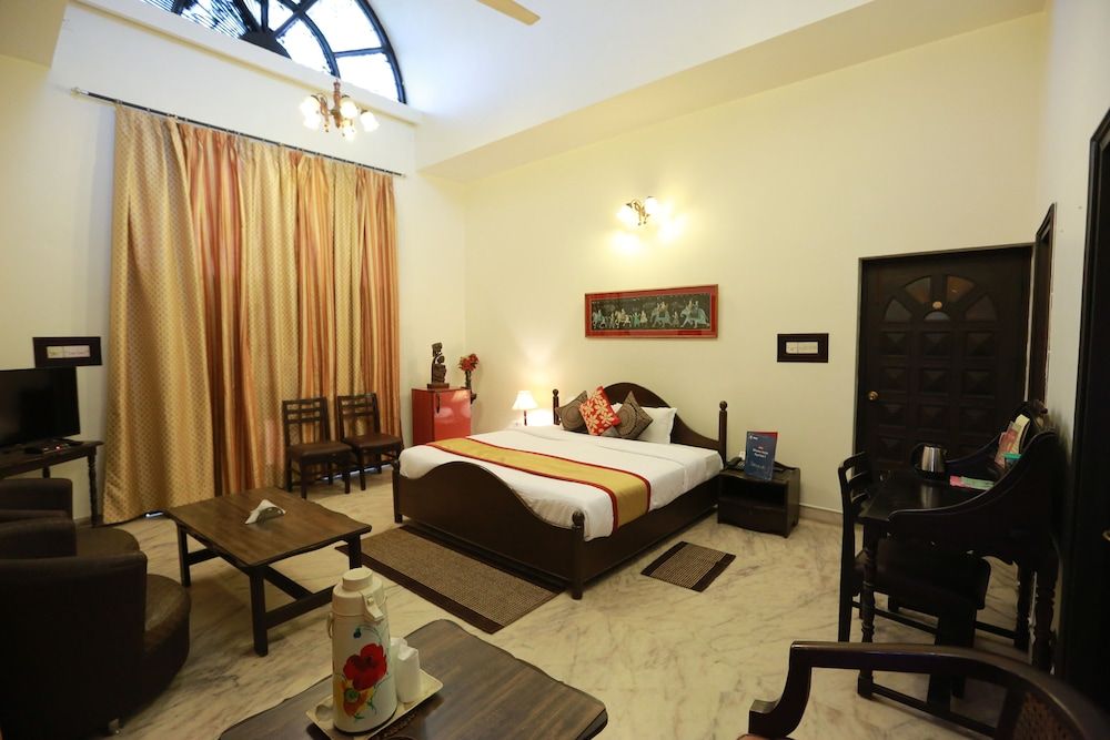 OYO 8844 Meadows Inn Double or Twin Room 7