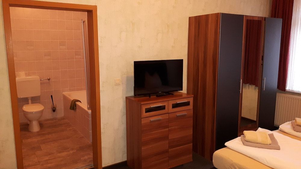 undefined Hotel Plagwitzer Hof 4