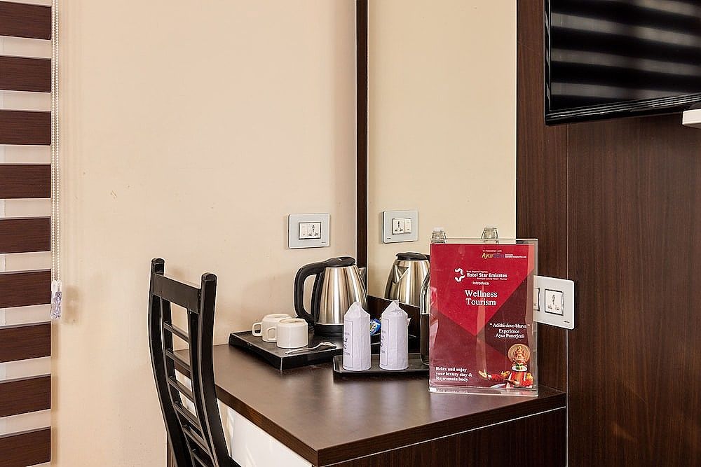 Star Emirates Luxury Resort and Spa Deluxe Room AC 8