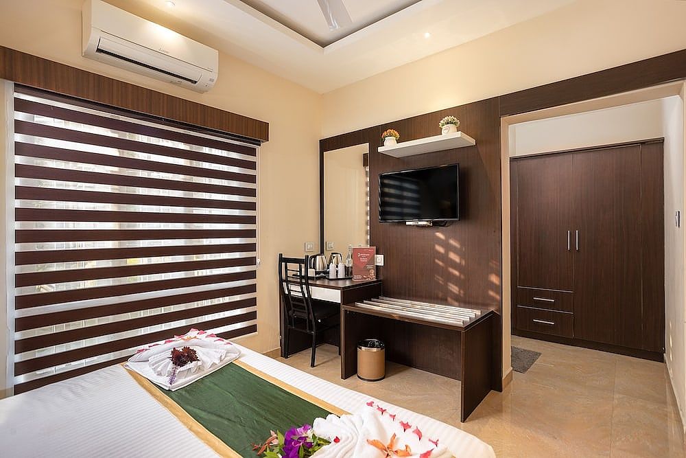 Star Emirates Luxury Resort and Spa Deluxe Room AC 9