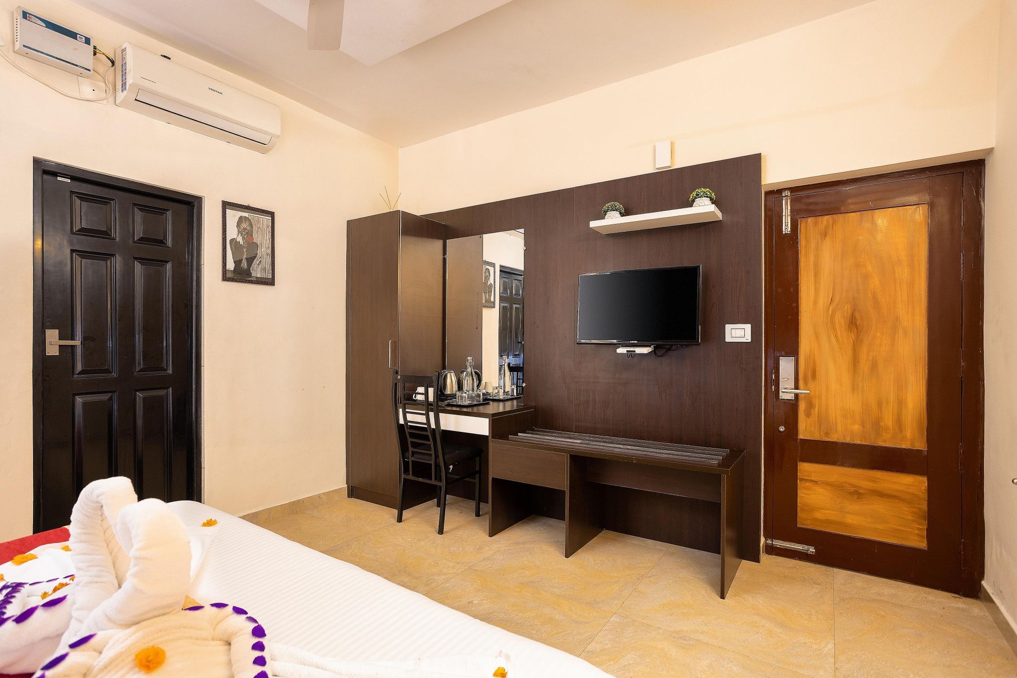 Star Emirates Luxury Resort and Spa Deluxe Room AC 7