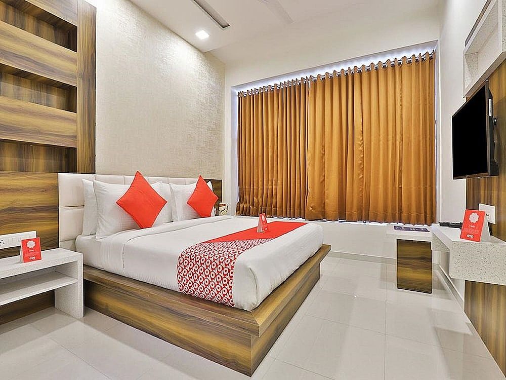 undefined Hotel Leisure by Sky Stays 3