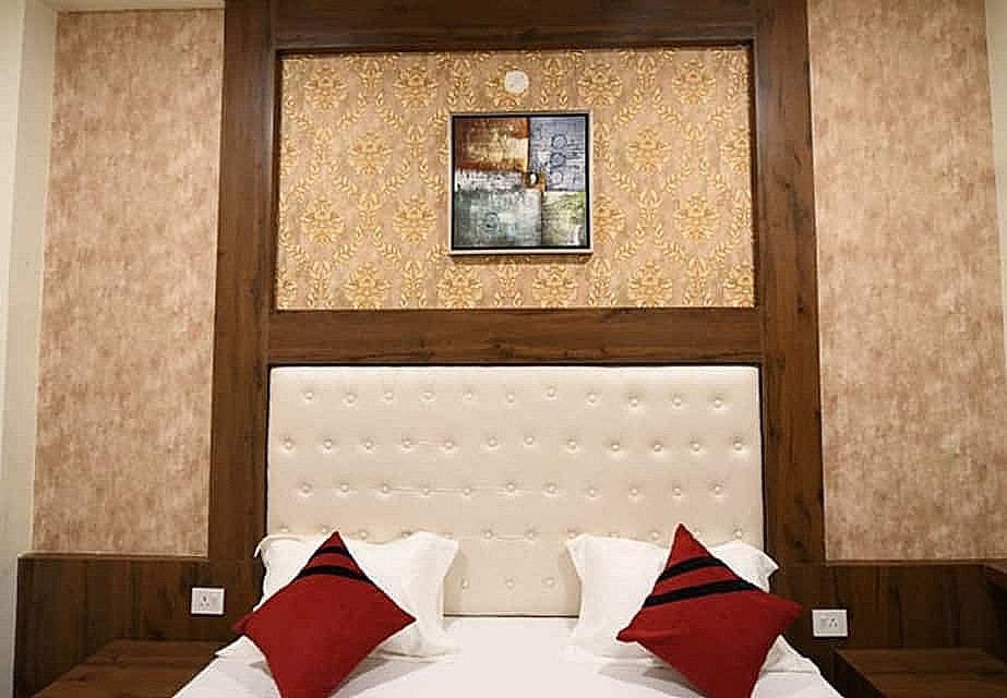 Scorpio Club and Resort Deluxe Room 3