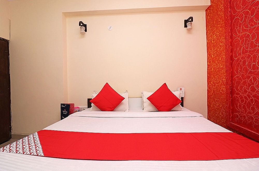 OYO 24600 Grand Harshit Resort Double or Twin Room 9