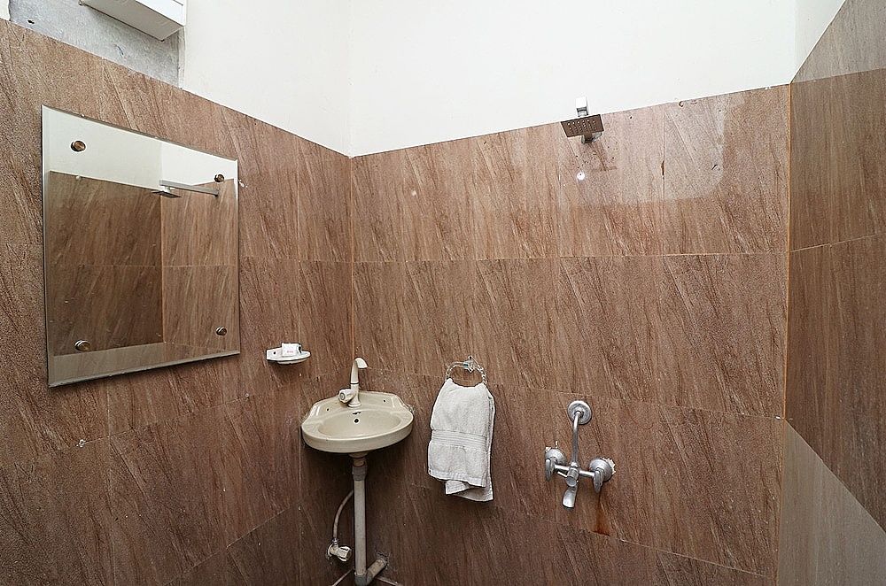 OYO 24600 Grand Harshit Resort Double or Twin Room 8