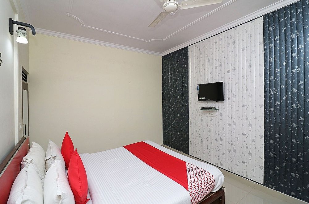 OYO 24600 Grand Harshit Resort Double or Twin Room 10